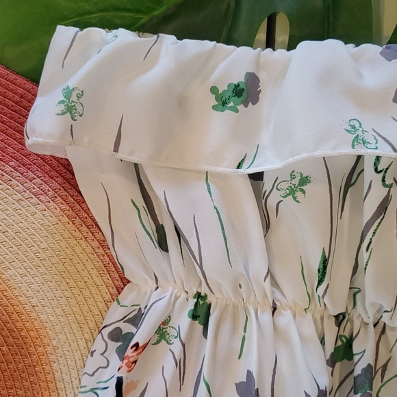 LAST CHANCE! CLOSET CLOSING! Strapless flowy tunic empire floral summer top - Picture 6 of 8